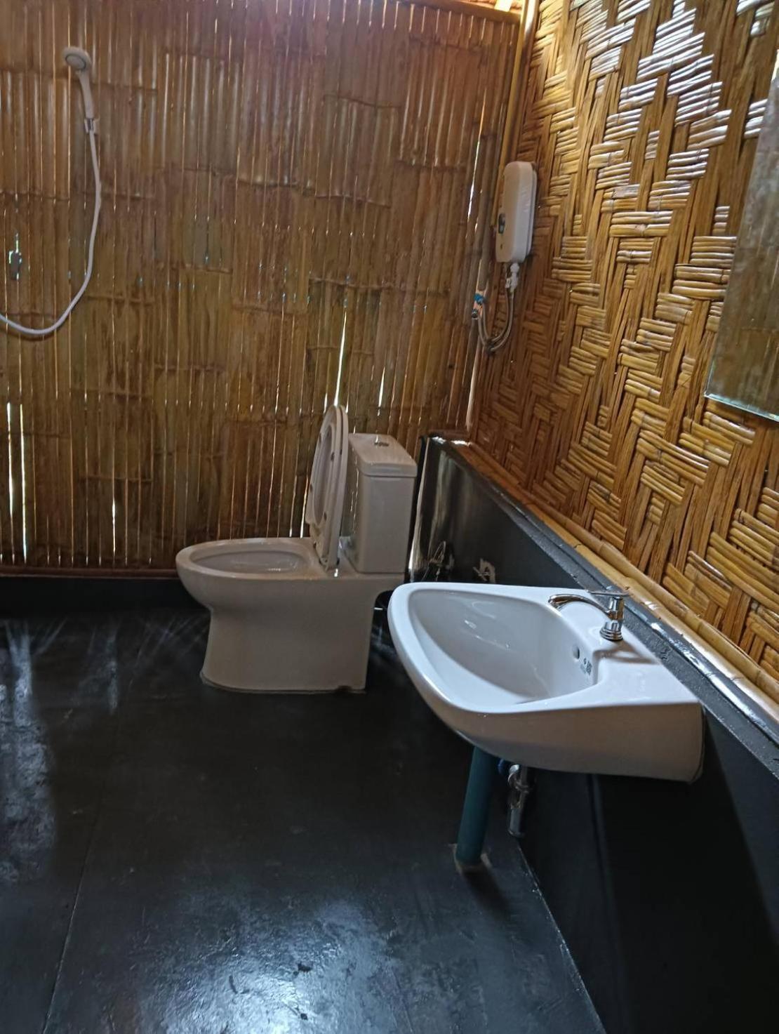 Baanchomjan Kohyaoyai Apartment Ban Nai Wat ภายนอก รูปภาพ